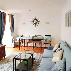 https://lisbon-baixa-208-apartment-chiado.hotels-lisbon-portugal.com